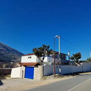 Krishen Maison d'hôtes Përmet